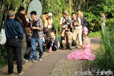 那些动动嘴皮子，就让男人围着转的女人，不过就比你多说3句话