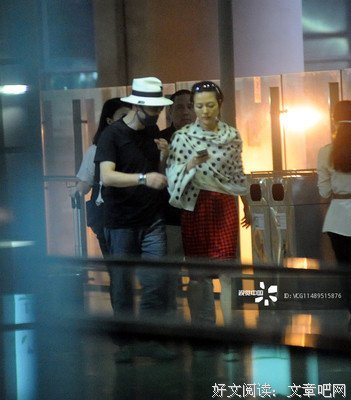 杨乐乐与汪涵“半路夫妻”14年，惨遭流产又为爱隐退：到底什么样