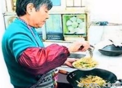 和男朋友去餐厅吃饭，我直接拿着姨妈巾去厕所他说我丢脸.....