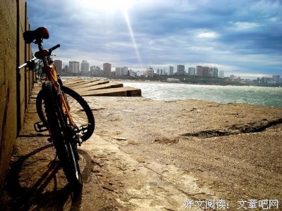 关于空无一人的名句摘抄