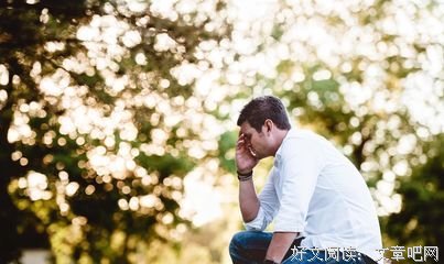 沉默，不是等；委屈，不再忍