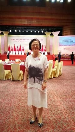 《号外》观后感精选