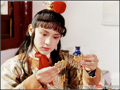 90后小哥哥将沙子玩出新高度，神还原87版《红楼梦》，勾起无数回