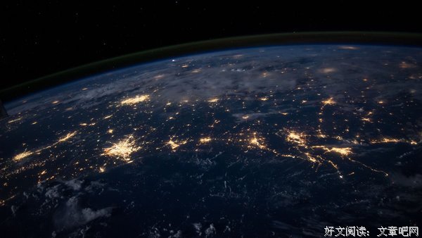 《地球的夜晚》经典观后感有感