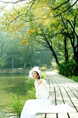 “婚姻很糟，情人很远，我该怎么办？”