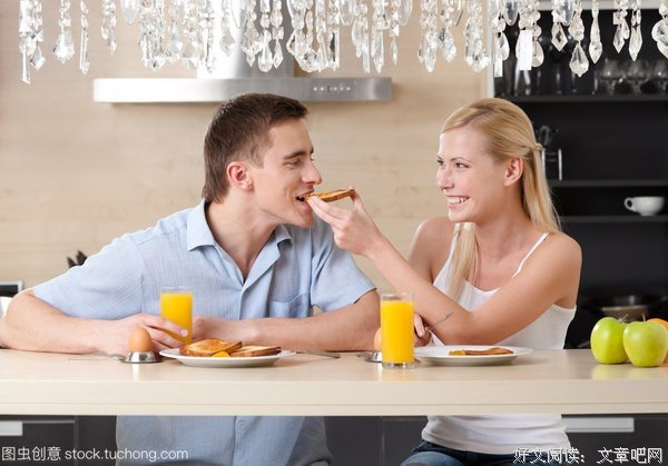 已婚妇女惨痛的婚外情：我被高管PUA的三年