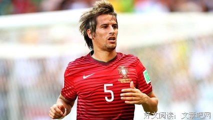特朗普对她恨之入骨，奥巴马是她铁粉，87岁的她凭什么成为美国第