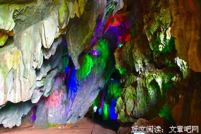《光怪陆离》的句子