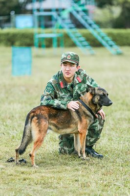 张大大卖惨，杨幂“怒斥”：众生皆苦，就你矫情！