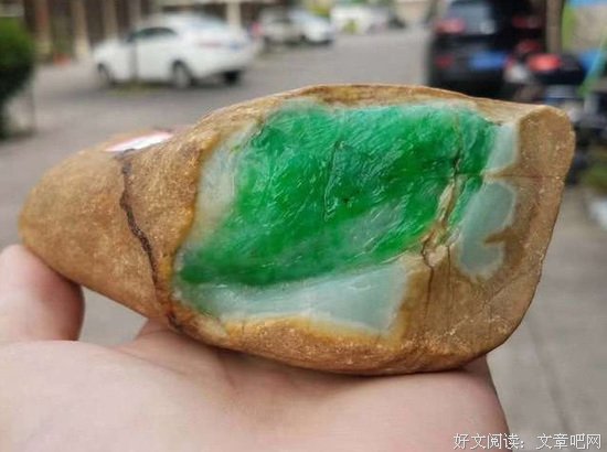 一块石头的价值