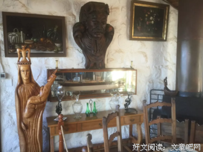 《追捕聂鲁达》好看吗？经典观后感锦集