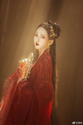有关上穷碧落的美句摘抄