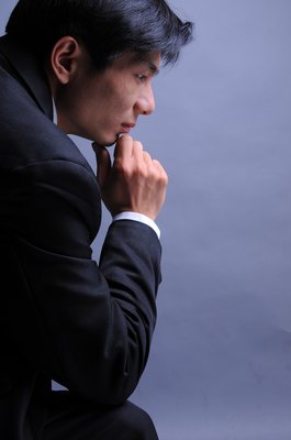 关于你是你坚强的出下盾的句子