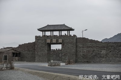 断壁残垣格言警句