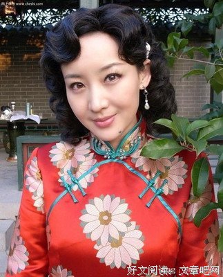 抛儿弃女嫁富豪老公，老公去世后道德绑架被弃儿子：如今瘫痪的她