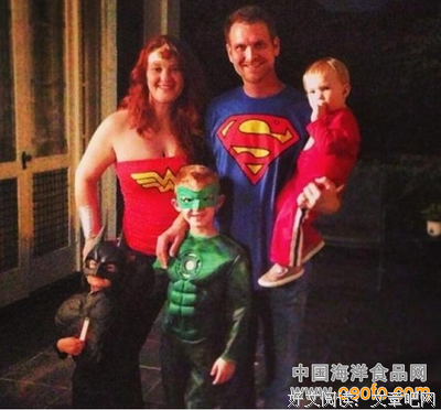 两性交往，男人爱你太深，才会出现这5种幼稚行为！