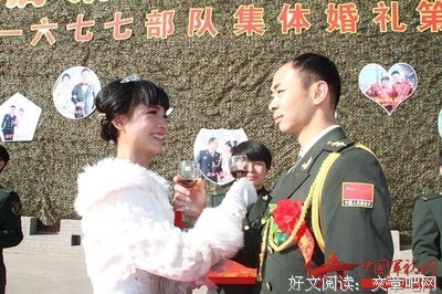 双军恋：橄榄绿为我们见证，一起前行
