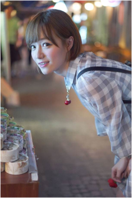 “110吗，有人在婚外情里碰瓷…”