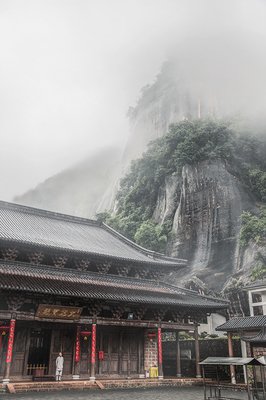 有关纳着别觉姆·尼古才事以然·塔勒布15句经典名言