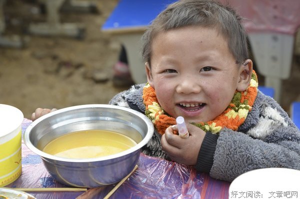 贫困硕士生跳江殉情，比贫穷更可怕的是......