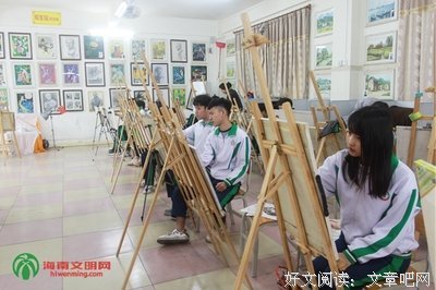 红楼发当里有梦名句欣赏