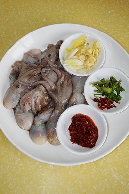 关于章鱼的我能泪的句子