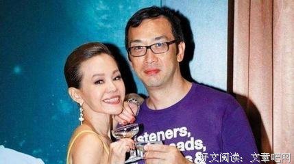 病床上的拥吻