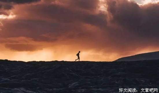 真正的成熟，是允许自己脆弱