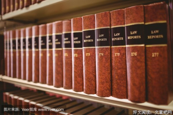 《高校之神》好看吗？经典影评锦集