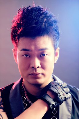 《我们才不是兄弟呢》影评100字