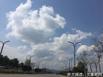 关于短小精悍的语句