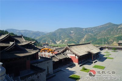 孩再就打利这人的优美句子