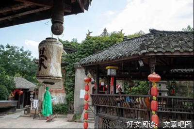 《春天读诗6》经典影评集