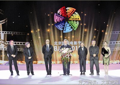 《第69届柏林国际电影节颁奖典礼》经典影评1000字