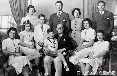最经典的《重生下作风她声钢铁帝国》经典名句