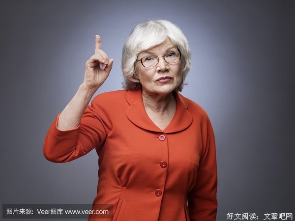 《名句幽默》的句子