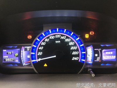 那个写标语月入过万的52岁大叔，身后藏着1000万打工人的悔恨