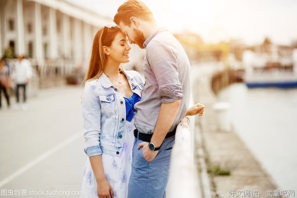 《爱情吻过我们的脸》读后感摘抄