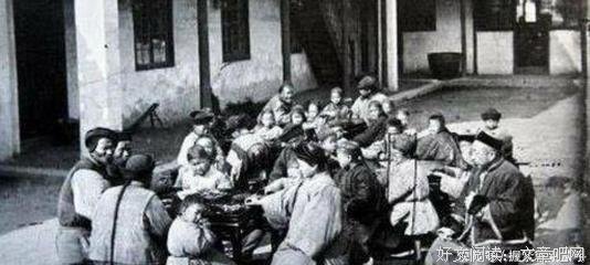 《洞房花烛，隔壁》读后感锦集