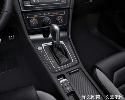 46岁黄渤突然“转型”：他为什么要疯狂打破舒适圈？