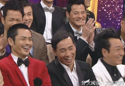 旁若无人的语句摘抄_关于旁若无人的语句