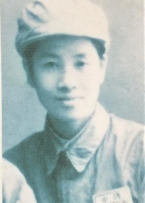 有关倾辄的句子