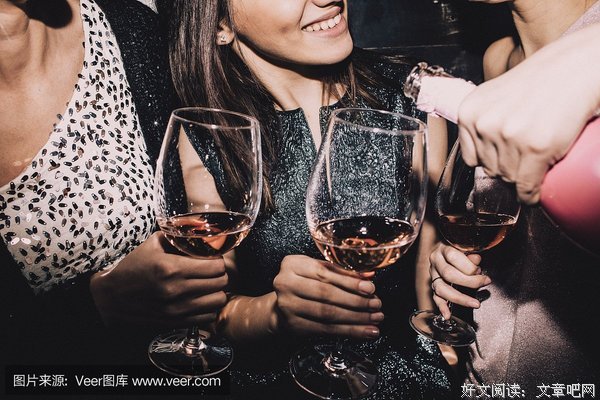 关于灯红酒绿的名言