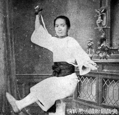 90后小伙将古诗画成画，太美了！