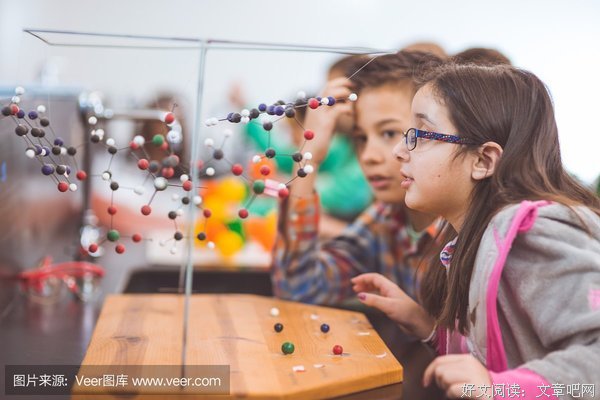 关于生看个开眼名的名字的句子