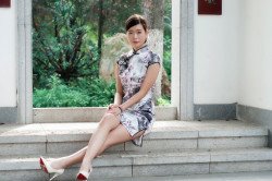 不为不值的人心痛。。优美的句子