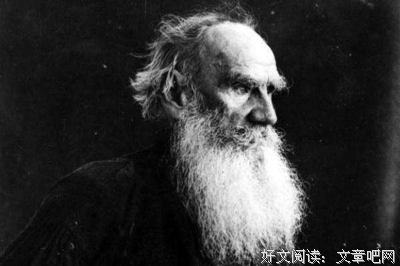 父亲借钱供儿子上大学，结果