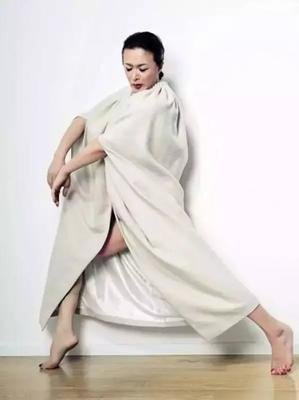 金星谈婚姻，网友大呼过瘾：趟过男人河的女人，不一样！