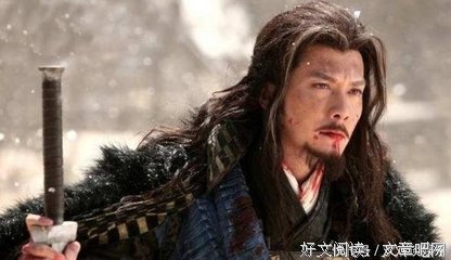 《英雄：重生》影评100字