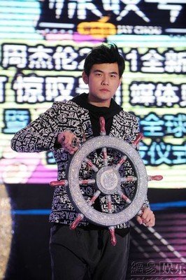 周杰伦背后的女人，曝光了……